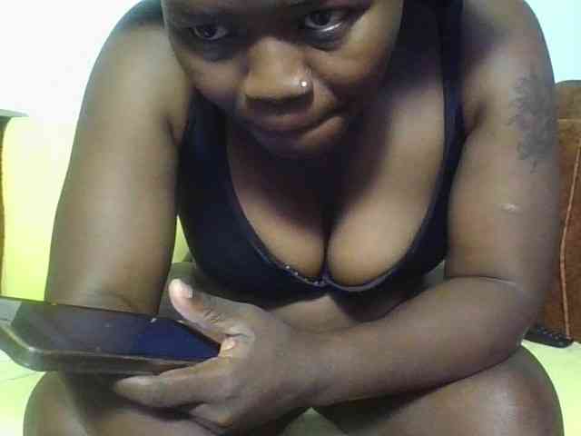 Thickbirdie05 webcam