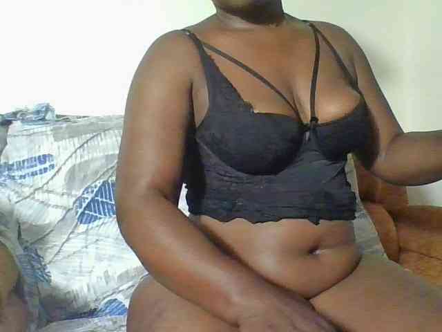 Thickbirdie05 webcam