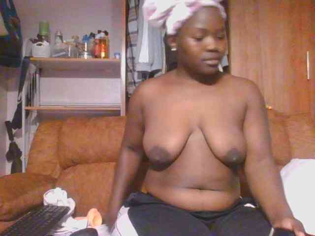 Thickbirdie05 webcam