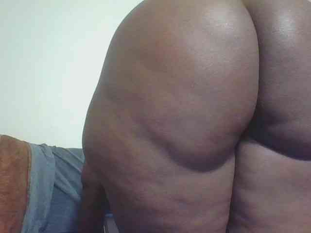 Thickbirdie05 Thickbirdie05