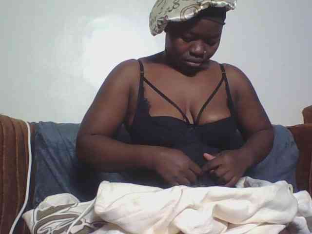 Thickbirdie05 webcam