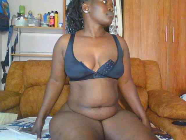 Thickbirdie05 webcam