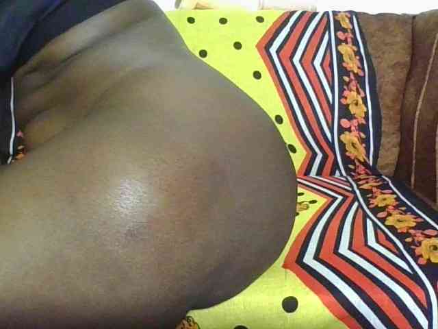 Thickbirdie05 webcam
