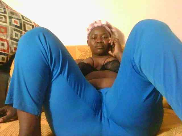 Thickbirdie05 webcam
