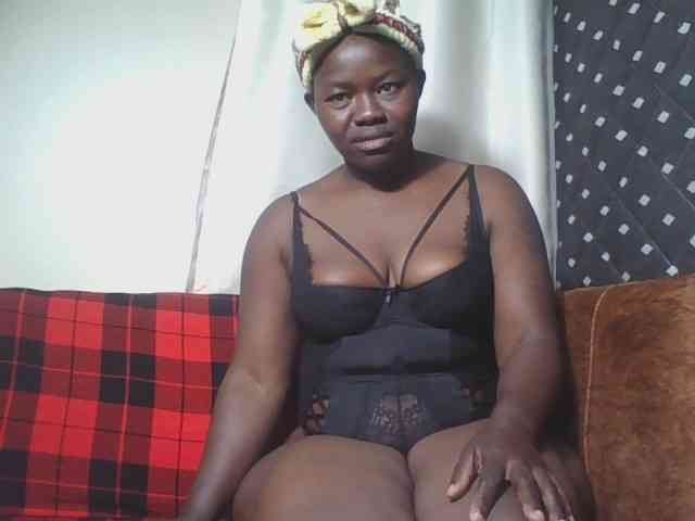 Thickbirdie05 webcam