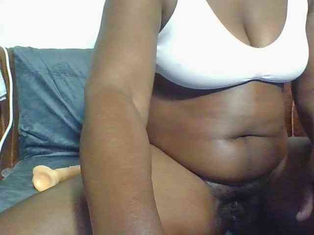 Thickbirdie05 webcam