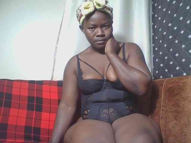 Thickbirdie05 webcam