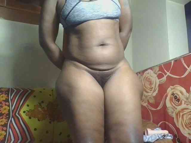 Thickbirdie05 webcam