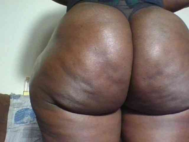 Thickbirdie05 webcam