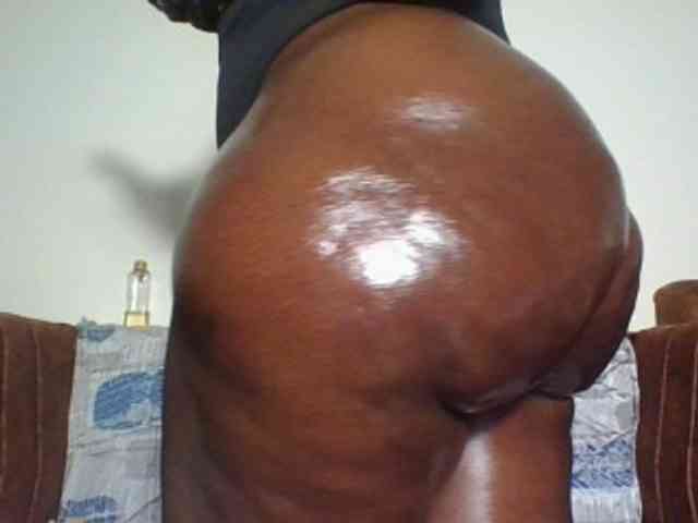 Thickbirdie05 webcam