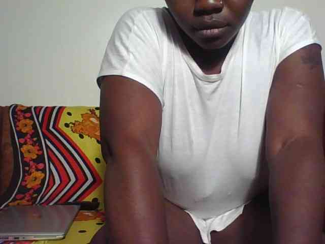 Thickbirdie05 webcam