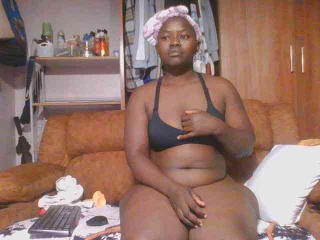 Thickbirdie05 webcam