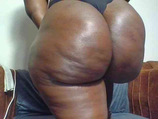 Thickbirdie05 webcam