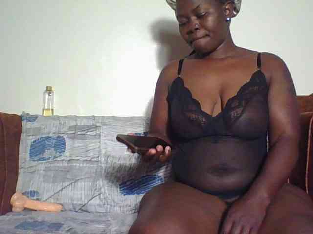 Thickbirdie05 webcam