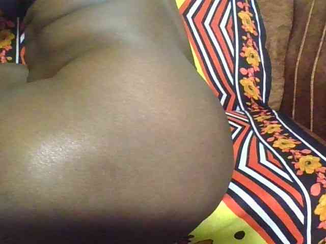 Thickbirdie05 webcam