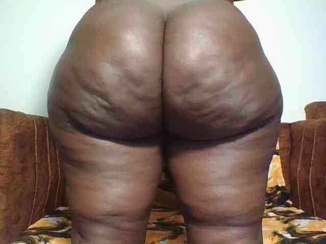 Model: Thickbirdie05