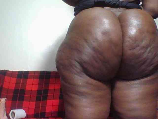 Thickbirdie05 webcam