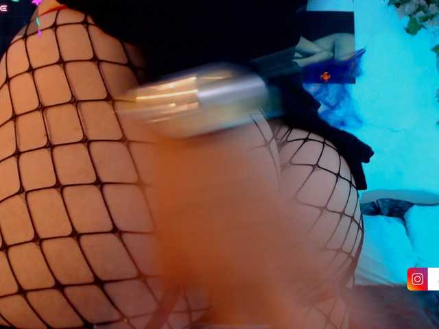 alaiasweet live cam on BongaCams