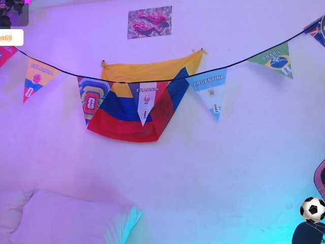 alaiasweet live cam on BongaCams