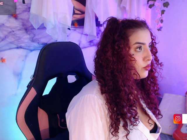 alaiasweet live cam on BongaCams