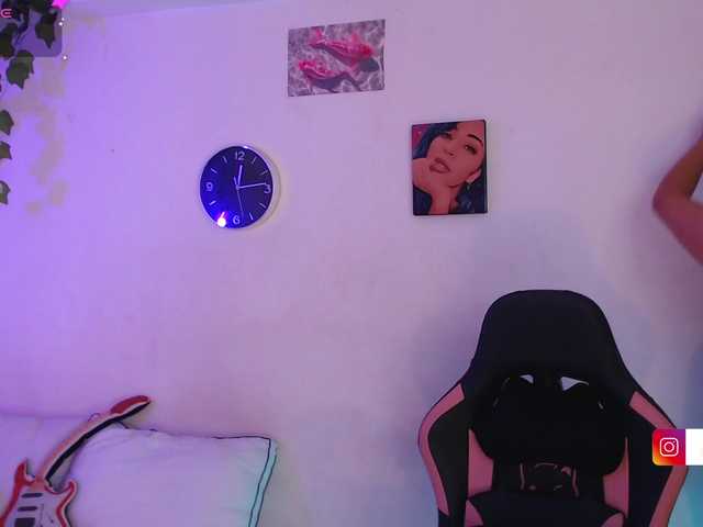 alaiasweet live webcam show