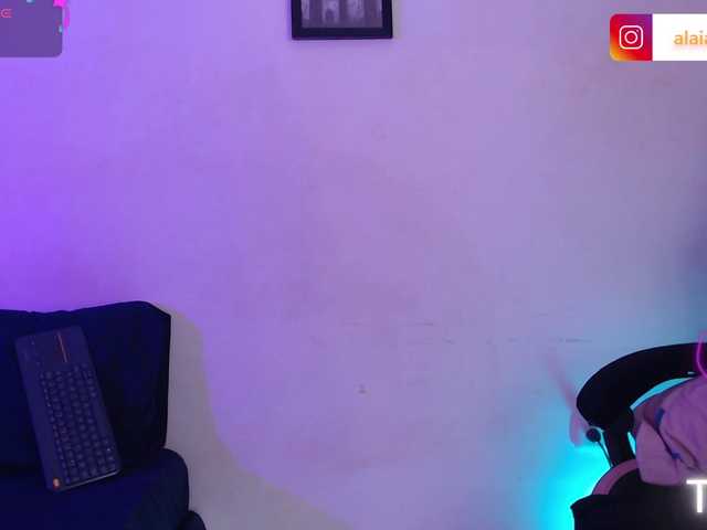 alaiasweet live cam on BongaCams