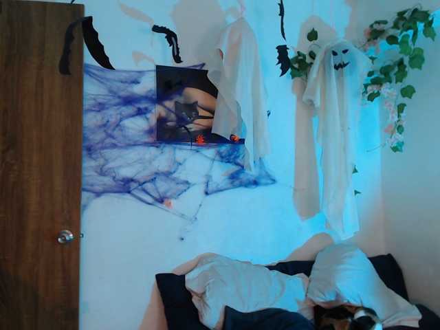 alaiasweet live cam on BongaCams