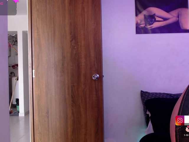 alaiasweet live cam on BongaCams