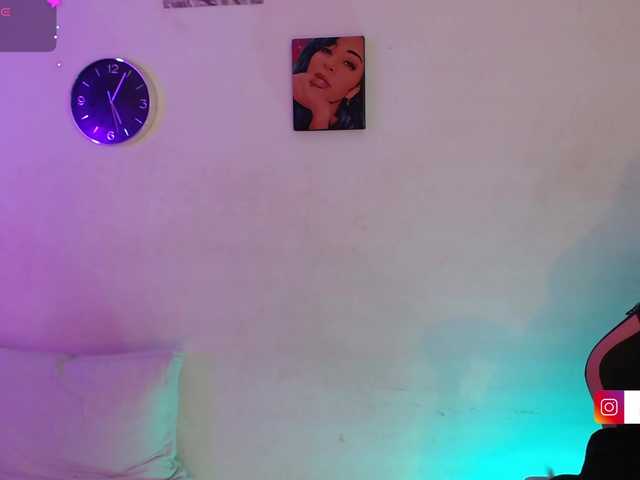 alaiasweet live webcam show