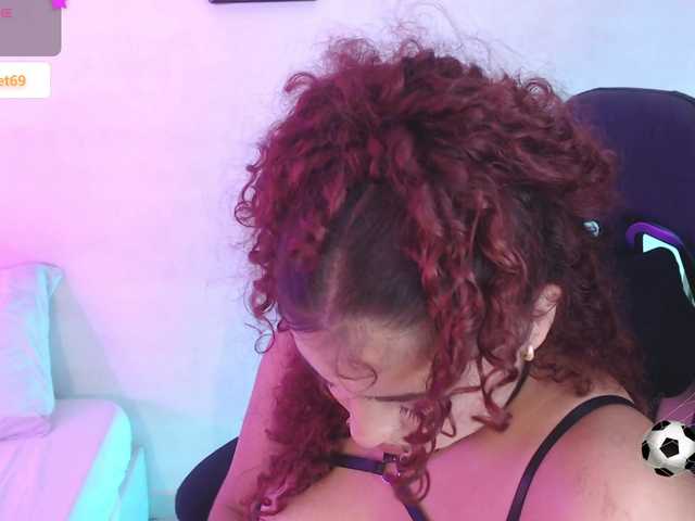 alaiasweet live cam on BongaCams