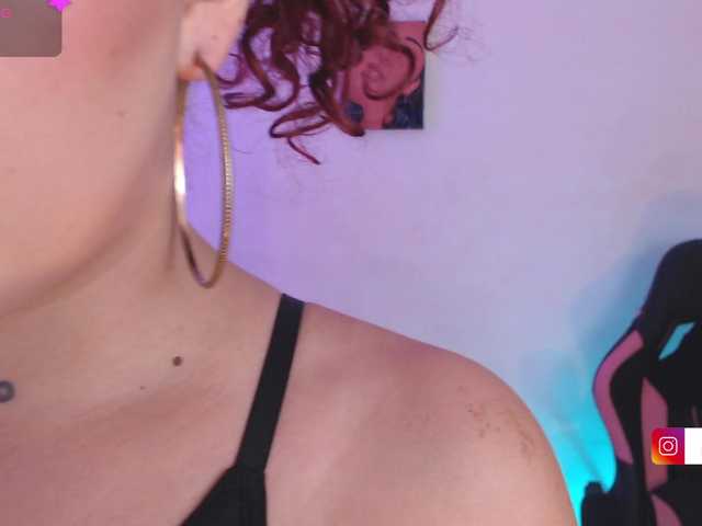 alaiasweet live cam on BongaCams