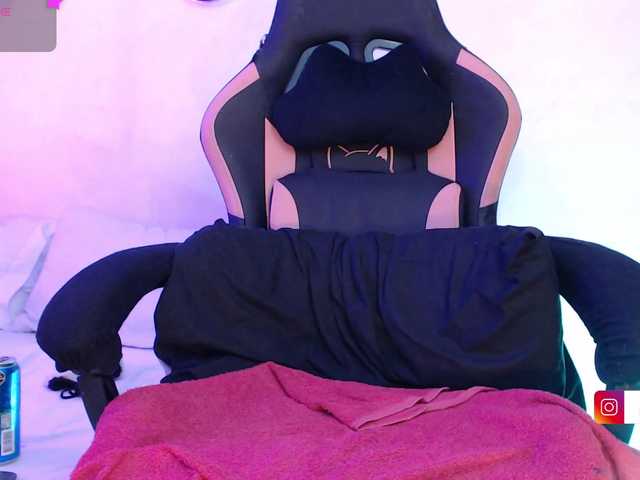 alaiasweet live cam on BongaCams