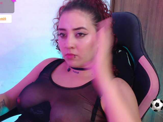 alaiasweet live cam on BongaCams