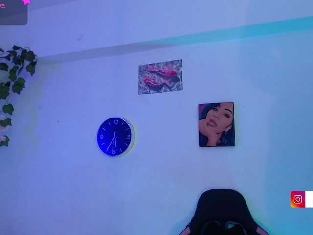 alaiasweet live cam on BongaCams