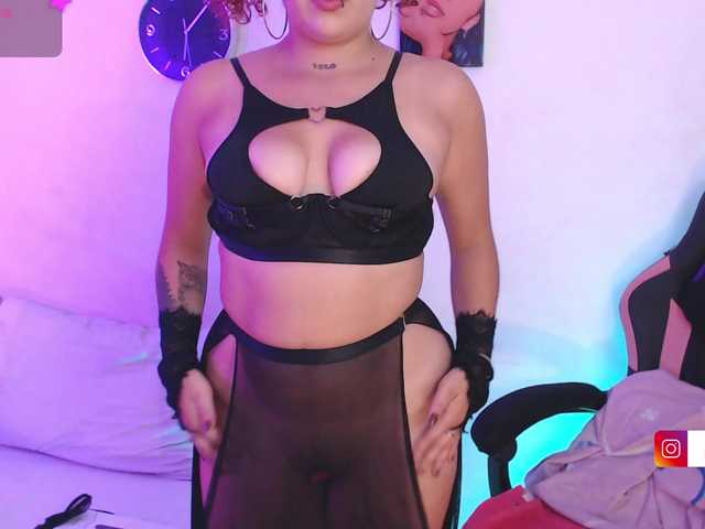 alaiasweet live cam on BongaCams