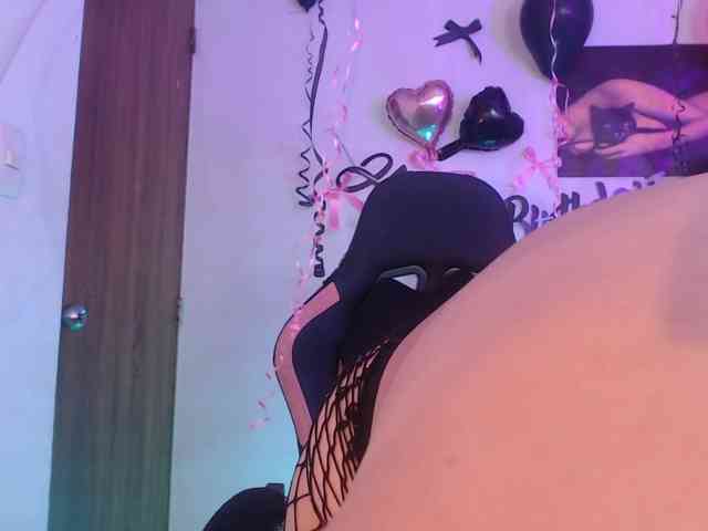 alaiasweet webcam