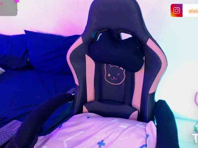 alaiasweet Live Webcam on BongaCams