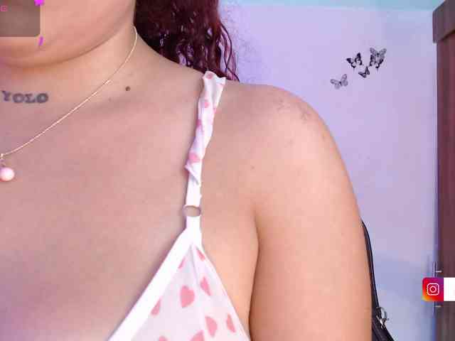 alaiasweet Live Webcam on BongaCams