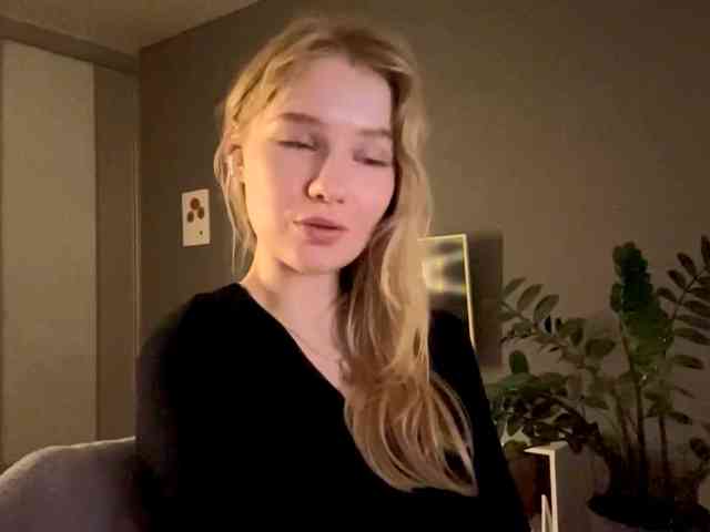 PatriciaShifflett live female cam on bongacams
