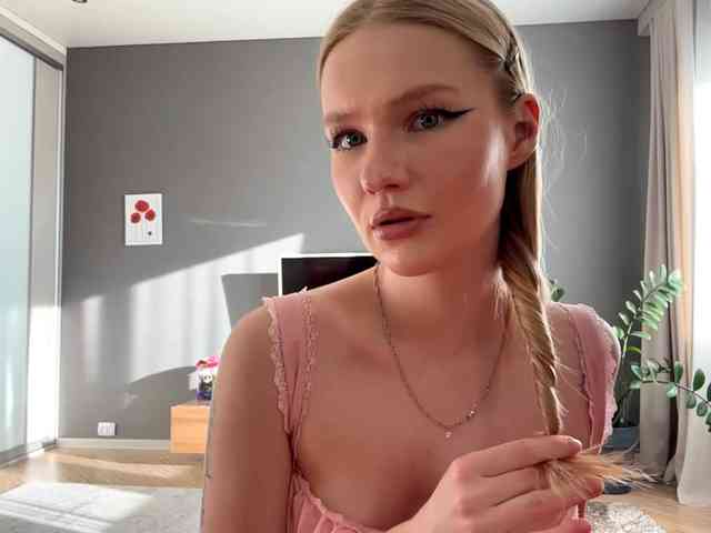 Model: PatriciaShifflett