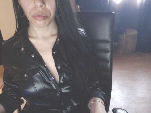 IconDomme live cam on BongaCams
