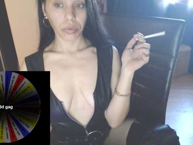 IconDomme live cam on BongaCams
