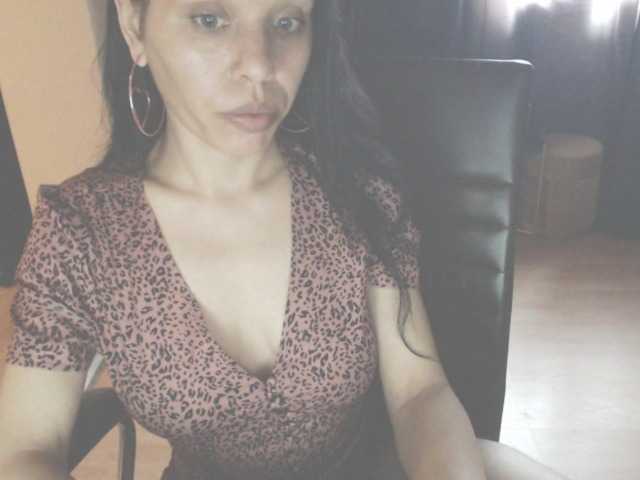 IconDomme live cam preview