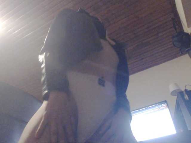 IconDomme live cam on BongaCams