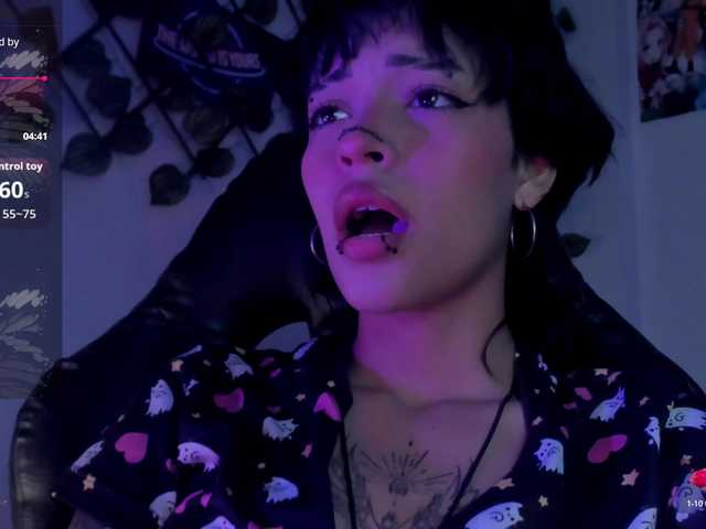 annykiittyy live cam on BongaCams