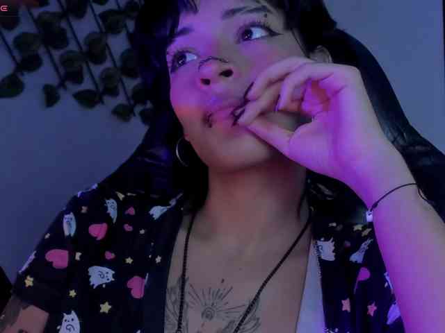 annykiittyy webcam