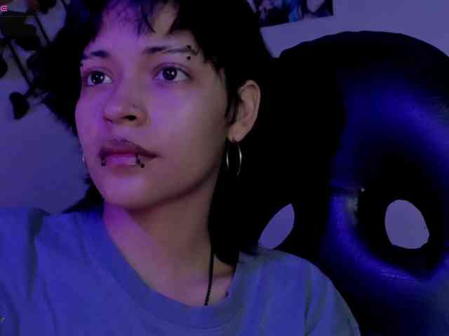 annykiittyy webcam
