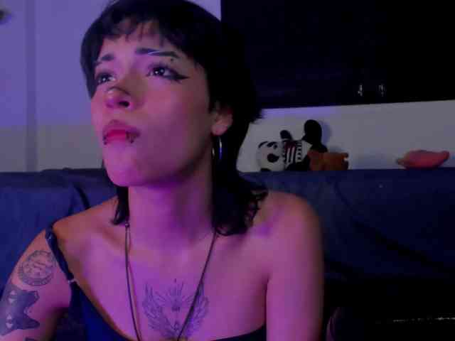 annykiittyy webcam