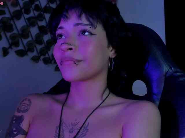 annykiittyy webcam