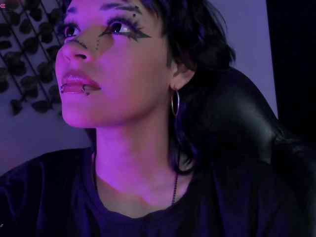 annykiittyy webcam